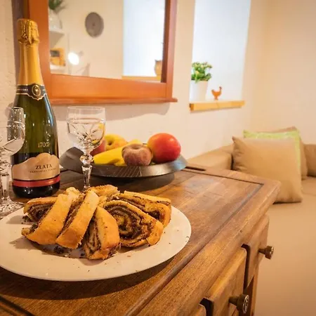 Pr' Mirotu * Osilnica