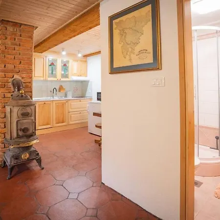 Pr' Mirotu * Osilnica